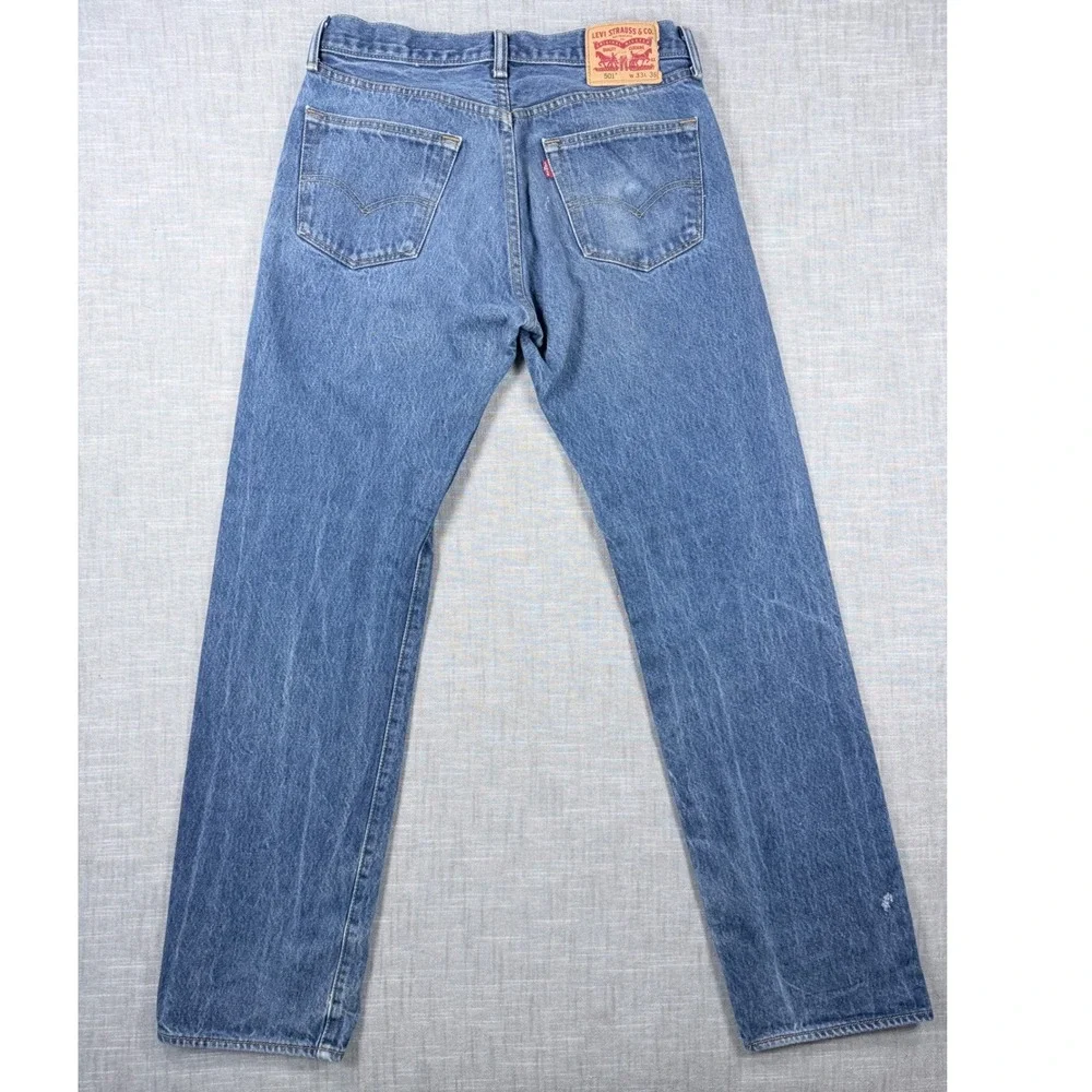 Levis 501 Original Fit Mens Blue Denim Straight Leg Button Fly Jeans 33x36